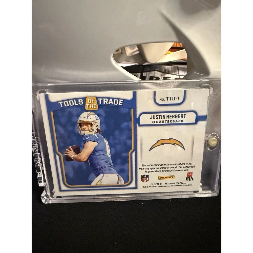 2022 Absolute Tools Of The Trade Justin Herbert Auto /25 And Auto Helmet